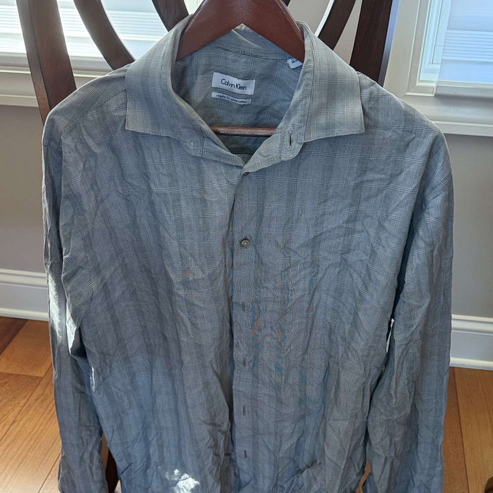 Calvin Klein Men's dress shirt size 17 1/2 36/37